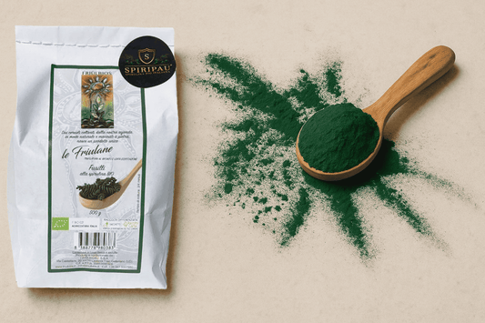 Spirulina: perché è un superfood e come scegliere quella giusta